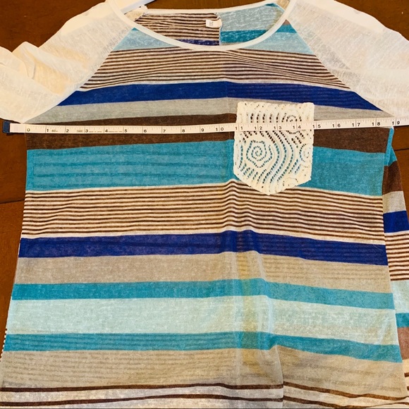 3/15 💚 NWOT Blue Striped Crochet Pocket Baseball Tee - Picture 8 of 9